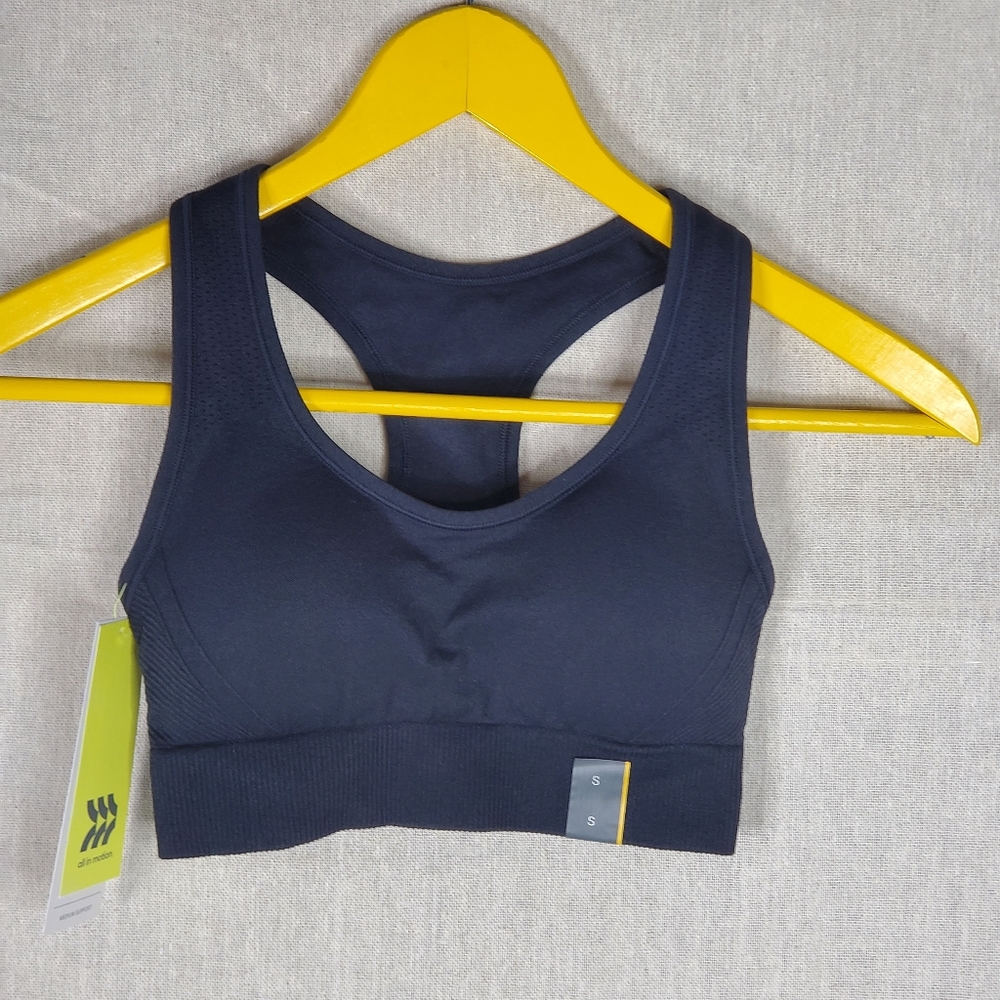 ♡ All In Motion Black Sports Bra Size Small NWT